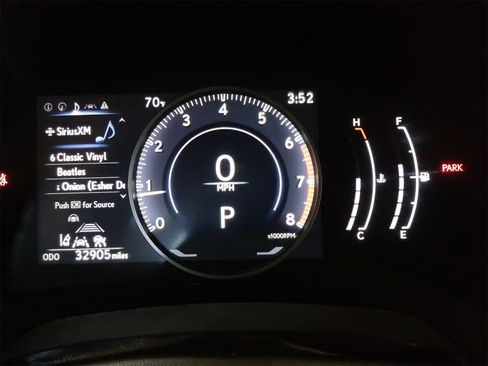 Used 2023 Lexus RX 350 Premium image 22