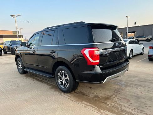 Used 2020 Ford Expedition XLT AWD/4WD image 2