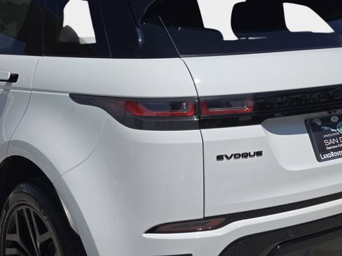 Used 2021 Land Rover Range Rover Evoque S AWD/4WD image 37