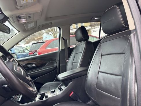 Used 2018 GMC Terrain Denali w/ Comfort Package image 17