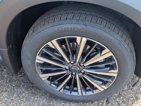 New 2026 Nissan Pathfinder Platinum AWD/4WD image 43