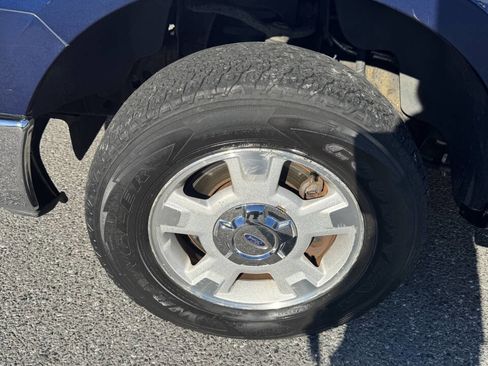 Used 2010 Ford F150 XLT image 17