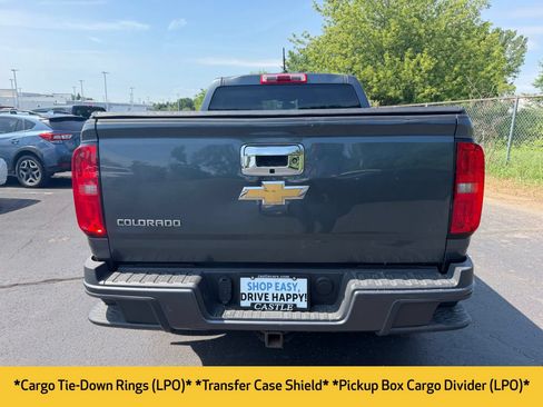 Used 2015 Chevrolet Colorado Z71 w/ LPO, Gearon Divider Package AWD/4WD image 9