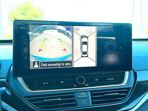 Used 2023 Nissan Altima 2.0 SR image 33