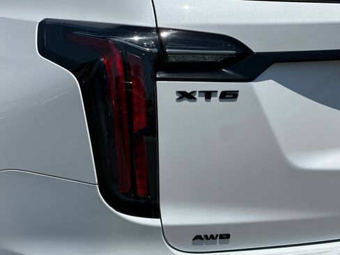 Used 2024 Cadillac XT6 Sport w/ LPO, Onyx Lite Package AWD/4WD image 28