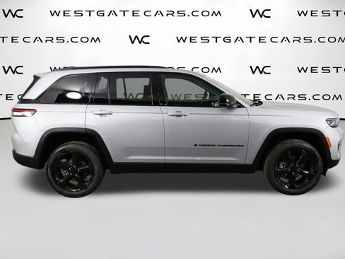 New 2025 Jeep Grand Cherokee Limited image 51