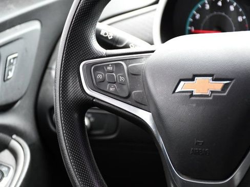Used 2022 Chevrolet Malibu LS FWD image 23