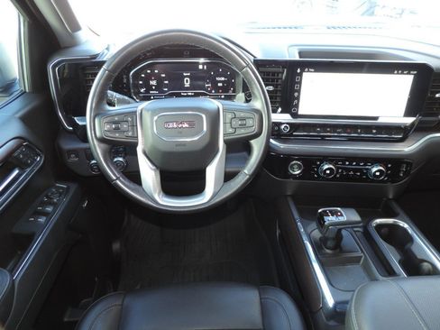 Certified 2023 GMC Sierra 1500 SLT image 25