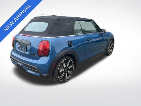 Used 2024 MINI Cooper S FWD image 3