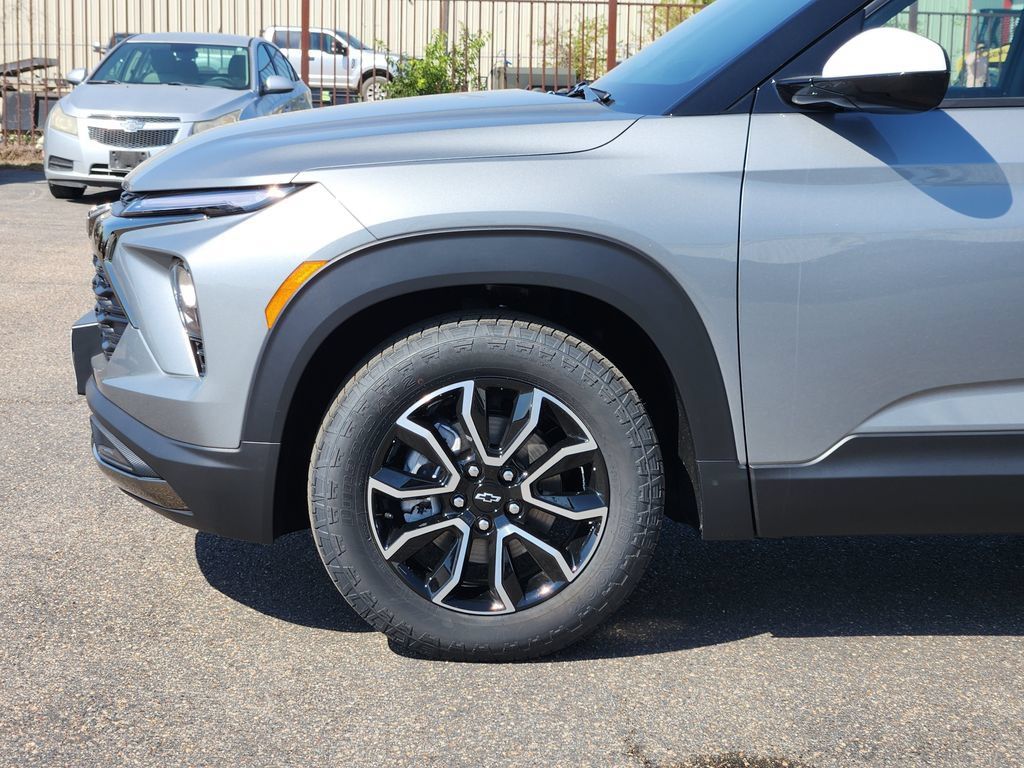 New 2026 Chevrolet TrailBlazer ACTIV w/ Convenience Package FWD image 6