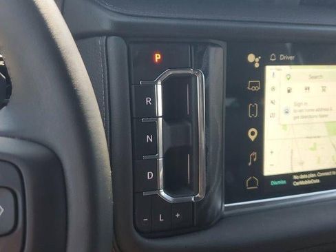 Used 2024 GMC Yukon Denali image 28