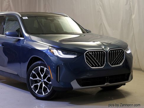 Certified 2026 BMW X3 xDrive30i AWD/4WD image 2