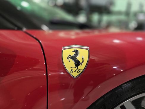 Used 2024 Ferrari 296 GTB RWD image 40