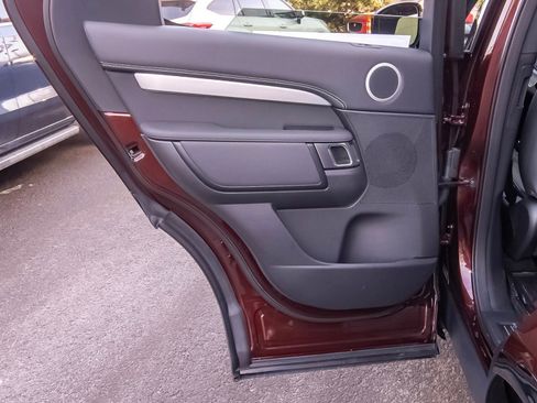 New 2026 Land Rover Discovery Limited Edition image 45