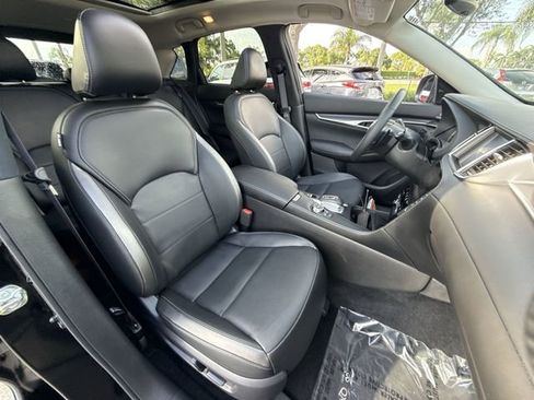 Used 2025 INFINITI QX50 Luxe AWD/4WD image 26