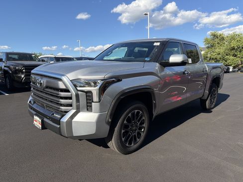New 2026 Toyota Tundra Limited AWD/4WD image 1