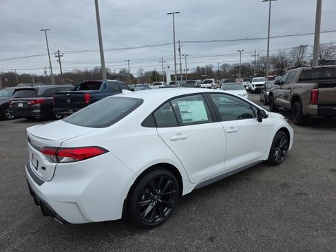 New 2026 Toyota Corolla SE image 4