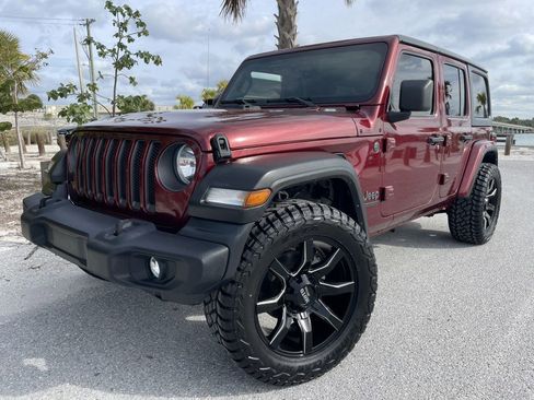 Used 2021 Jeep Wrangler Unlimited Sport image 1