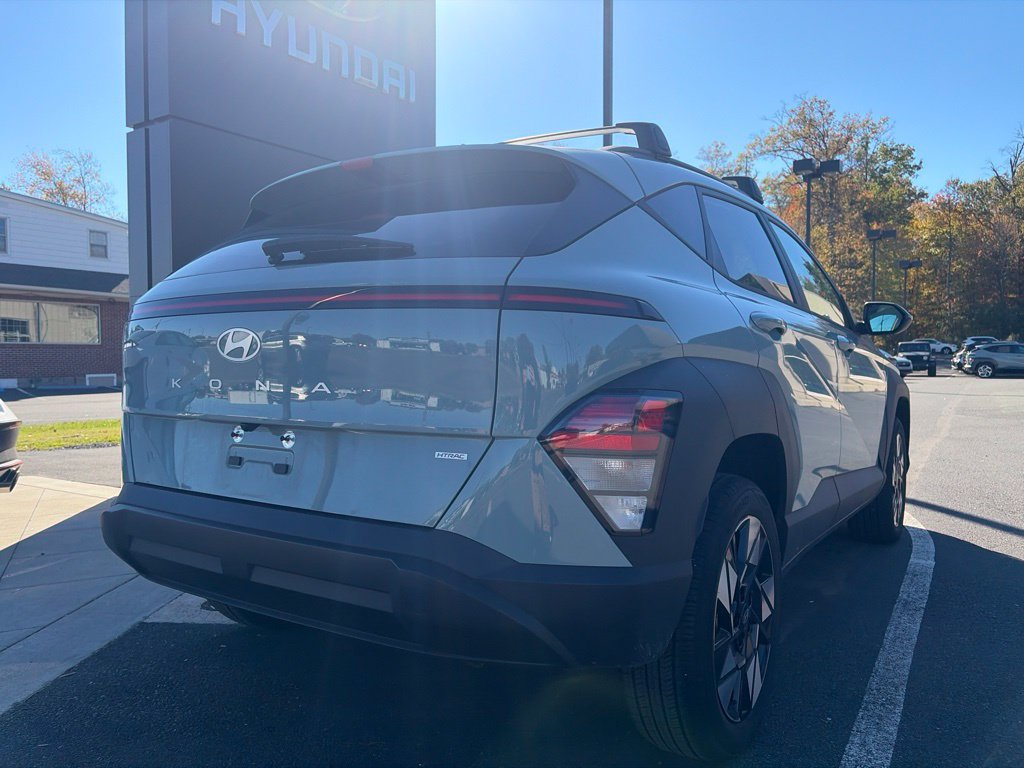 Used 2024 Hyundai Kona SEL AWD/4WD image 5