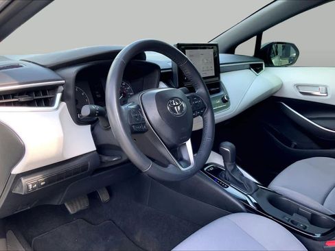 Used 2024 Toyota Corolla SE FWD image 17