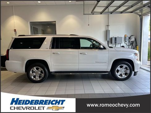 Used 2016 Chevrolet Suburban LTZ AWD/4WD image 9