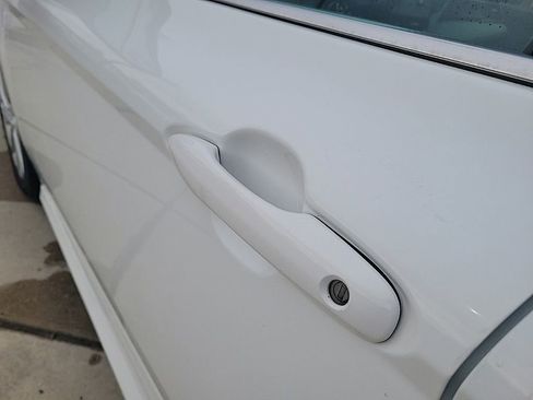 Used 2023 Toyota Camry LE image 10