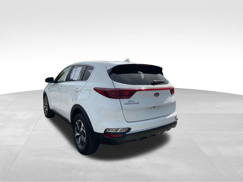 Used 2020 Kia Sportage LX w/ LX Popular Package image 7