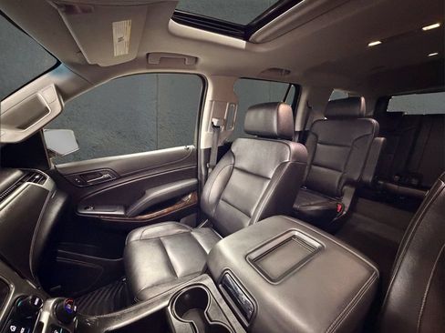 Used 2019 Chevrolet Tahoe LT AWD/4WD image 25