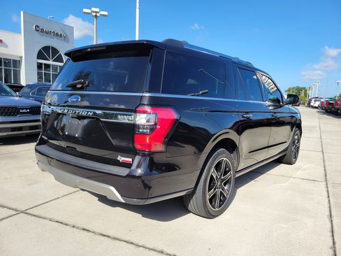 Used 2019 Ford Expedition Max Limited w/ Texas Edition Package RWD image 3