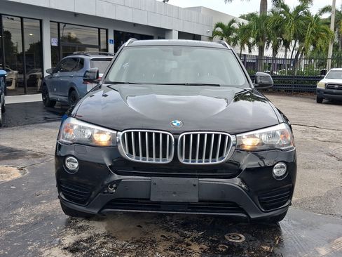 Used 2017 BMW X3 xDrive28i AWD/4WD image 3