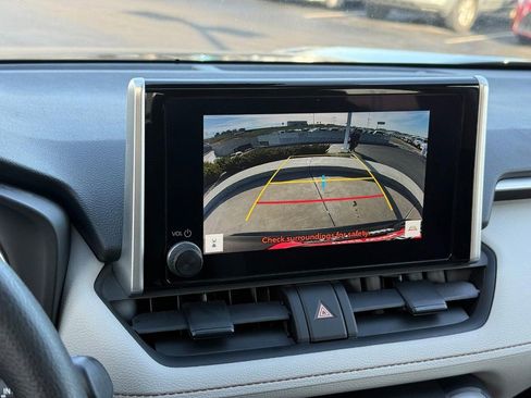 Certified 2024 Toyota RAV4 XLE w/ Convenience Package image 27