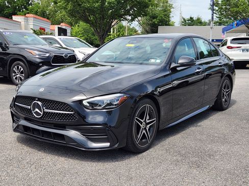 Used 2023 Mercedes-Benz C 300 4MATIC Sedan image 2