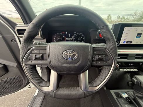 New 2026 Toyota Tacoma TRD Off-Road AWD/4WD image 6
