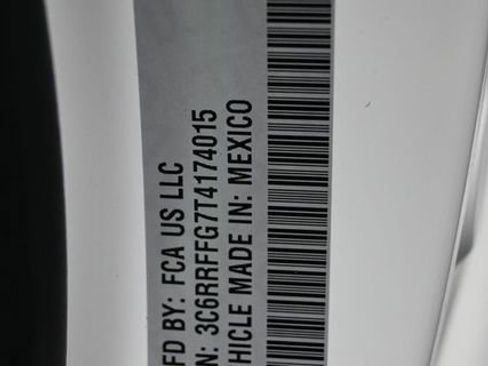 New 2026 RAM 1500 4x4 Crew Cab image 30