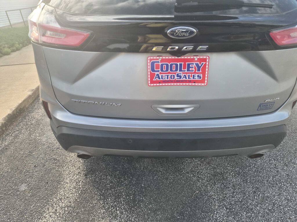 Used 2022 Ford Edge Titanium AWD/4WD image 5