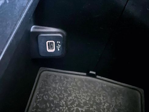 Used 2020 Jeep Wrangler Unlimited Sport image 35