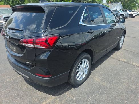 Used 2022 Chevrolet Equinox LT AWD/4WD image 6
