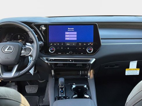 New 2026 Lexus RX 450h AWD image 34