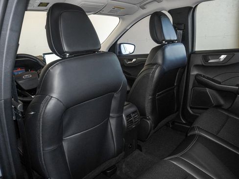 New 2026 Ford Escape SE image 33