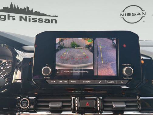 Used 2024 Nissan Pathfinder Rock Creek AWD/4WD image 19