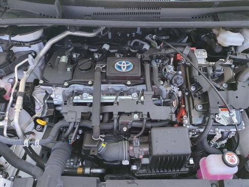 Certified 2024 Toyota Corolla LE FWD image 21