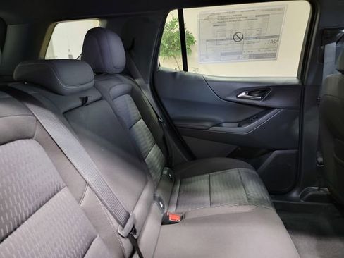 New 2026 Chevrolet Equinox LT w/ Convenience Package II image 15