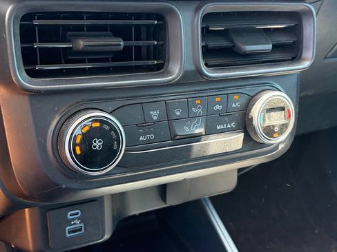 Used 2022 Ford Maverick XL FWD image 9