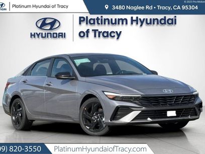 New 2026 Hyundai Elantra SEL Sport Premium