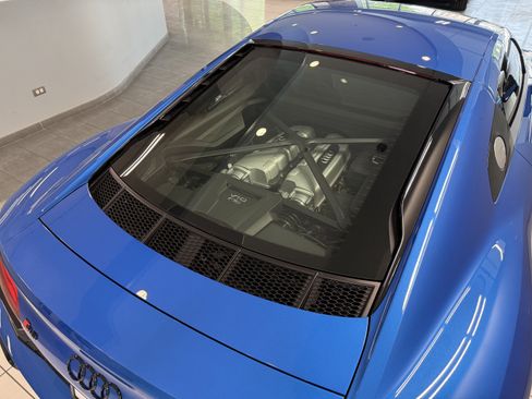 Used 2023 Audi R8 V10 performance w/ Premium Package RWD image 7