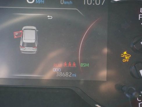 Used 2024 Toyota RAV4 Adventure image 13