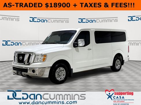 Used 2017 Nissan NV 3500 SL image 1