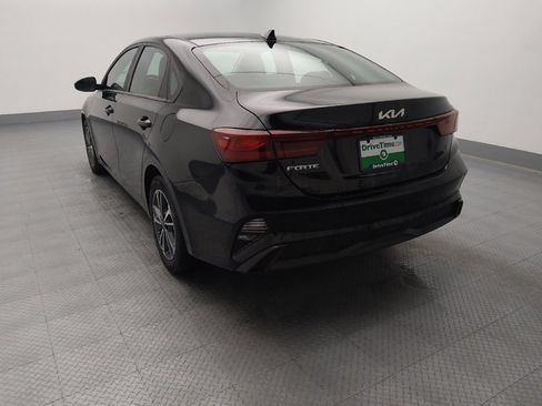 Used 2022 Kia Forte LXS FWD image 6