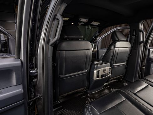 Used 2022 Ford F350 Lariat w/ Lariat Ultimate Package image 34