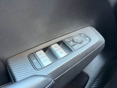 Used 2024 Mitsubishi Outlander SE AWD/4WD image 23